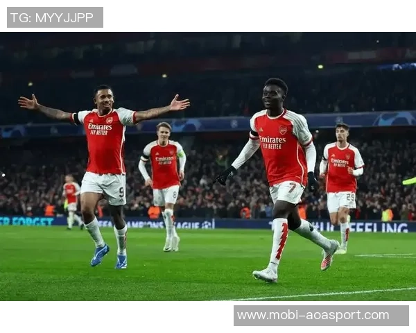 英超最新动态曼联保持不败冲击前列阿森纳稳居榜首领先曼城两分 英超最新动态曼联保持不败冲击前列阿森纳稳居榜首领先曼城两分